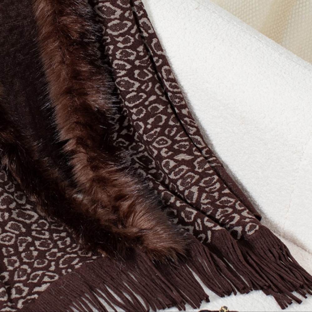 Plush Faux Fur Leopard Retro Fringe Boho Oversized Poncho Knit Cardigan Jacket - Picture 9 of 16
